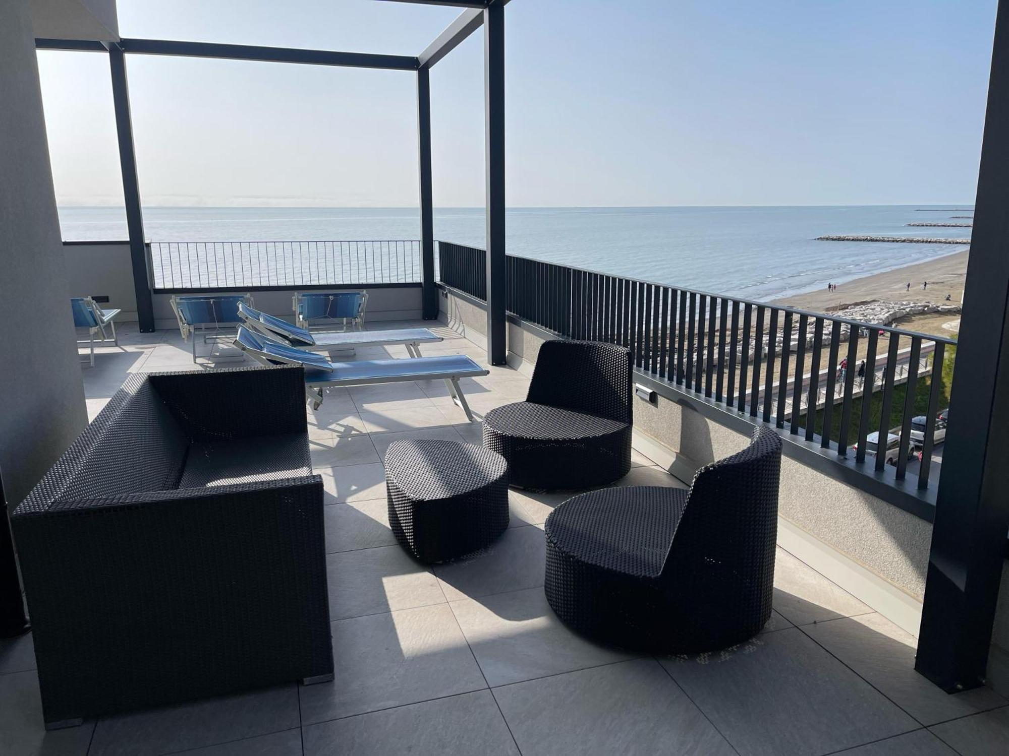 Nuovo Residence Serenissima Frontemare - Agenzia Cocal Caorle Zewnętrze zdjęcie