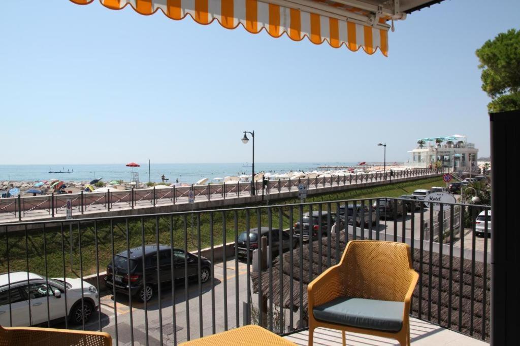 Nuovo Residence Serenissima Frontemare - Agenzia Cocal Caorle Zewnętrze zdjęcie