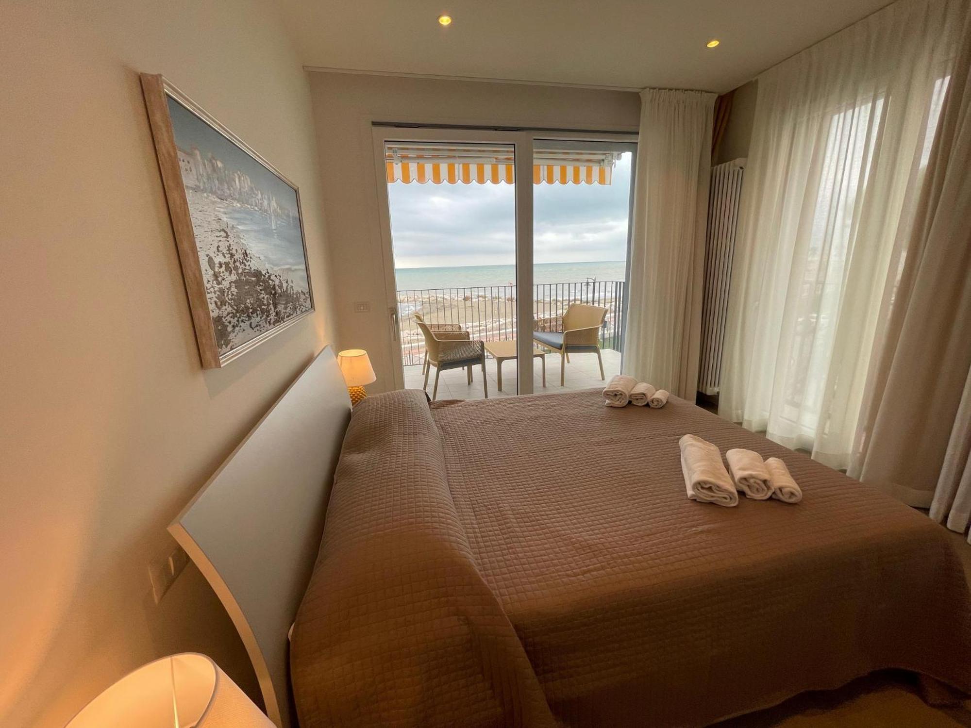 Nuovo Residence Serenissima Frontemare - Agenzia Cocal Caorle Zewnętrze zdjęcie