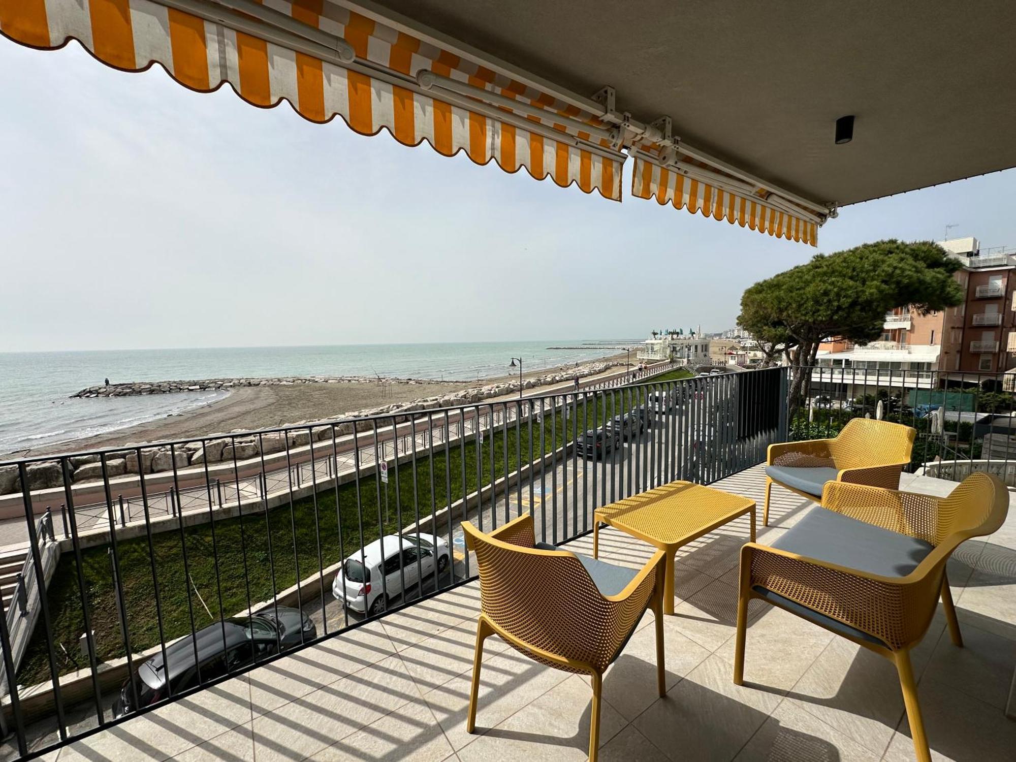 Nuovo Residence Serenissima Frontemare - Agenzia Cocal Caorle Zewnętrze zdjęcie
